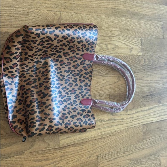 Bloomingdales Signature Red Tote w/ Leopard Lining (reversible) - Picture 2 of 6